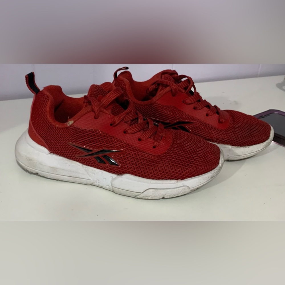 Reebok tennis shoes